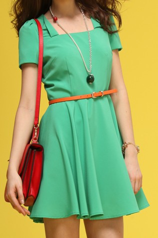 Women dress green color short sleeve
